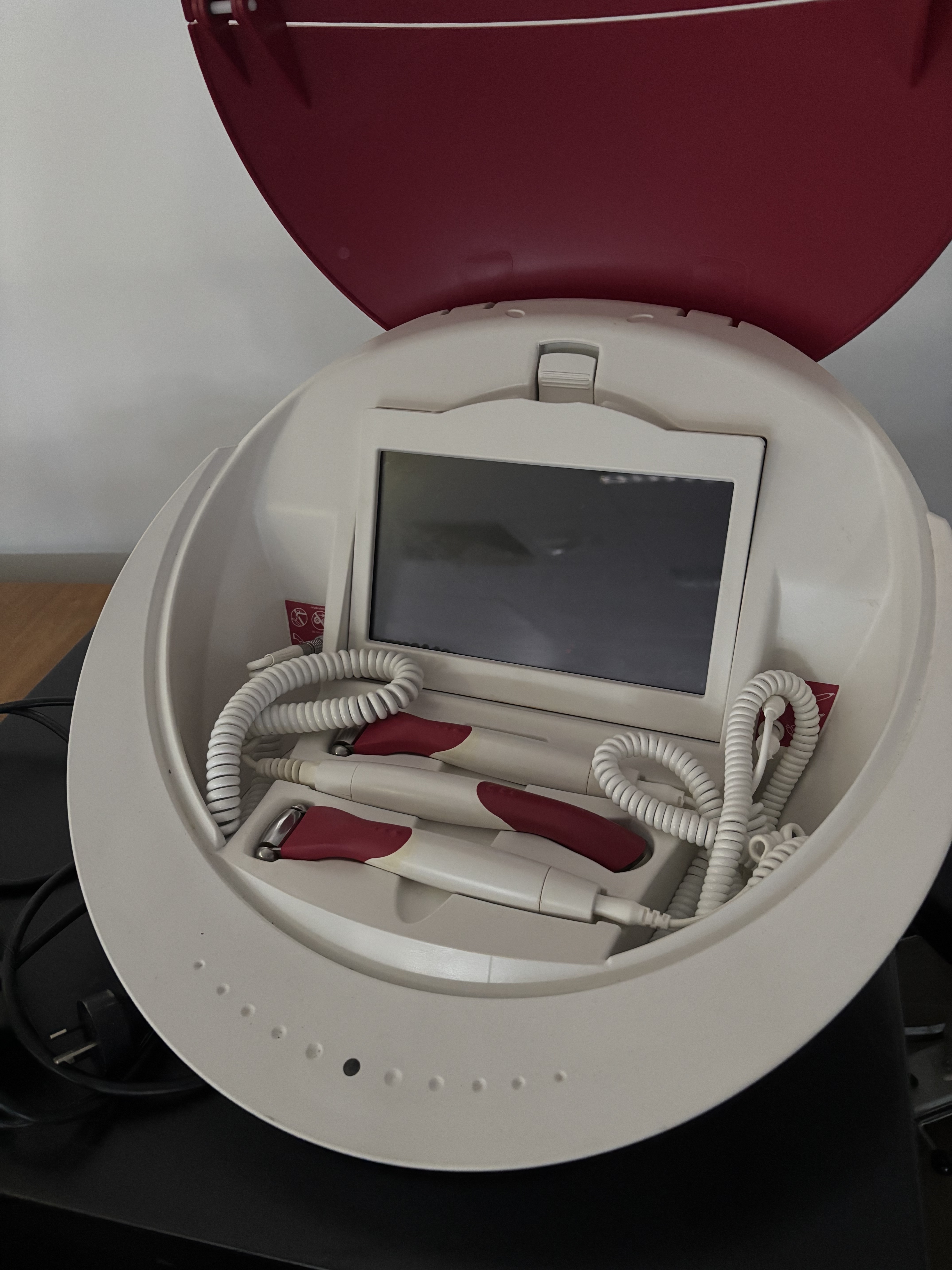 Guinot-2.jpg